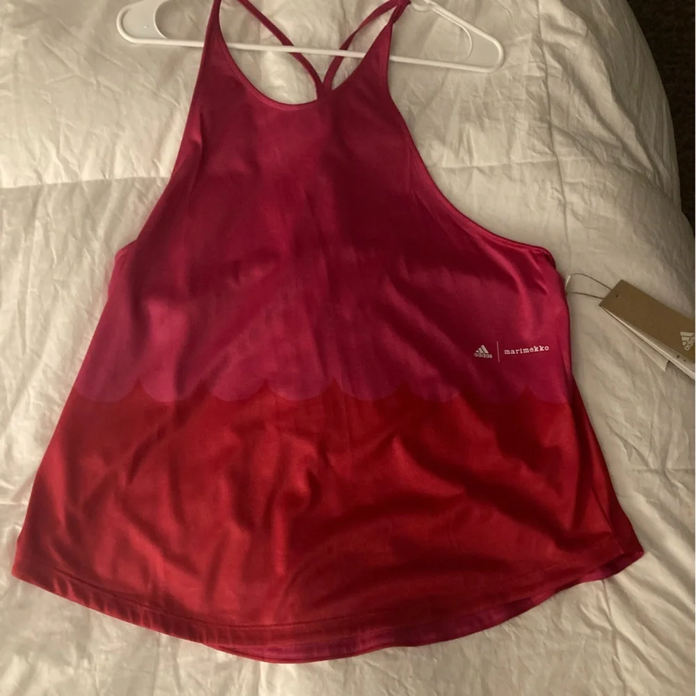 Top tank Adidas / Marimekko size L - Picture 1 of 4